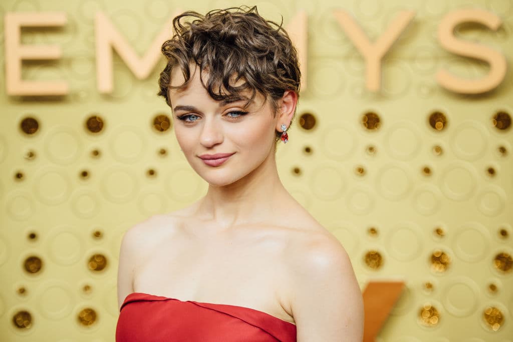 LOS ANGELES, CALIFORNIA - SEPTEMBER 22: (EDITORS NOTE: Image has been edited using digital filters) Joey King arrives at the 71st Emmy Awards at Microsoft Theater on September 22, 2019 in Los Angeles, California. (Photo by Emma McIntyre/Getty Images)