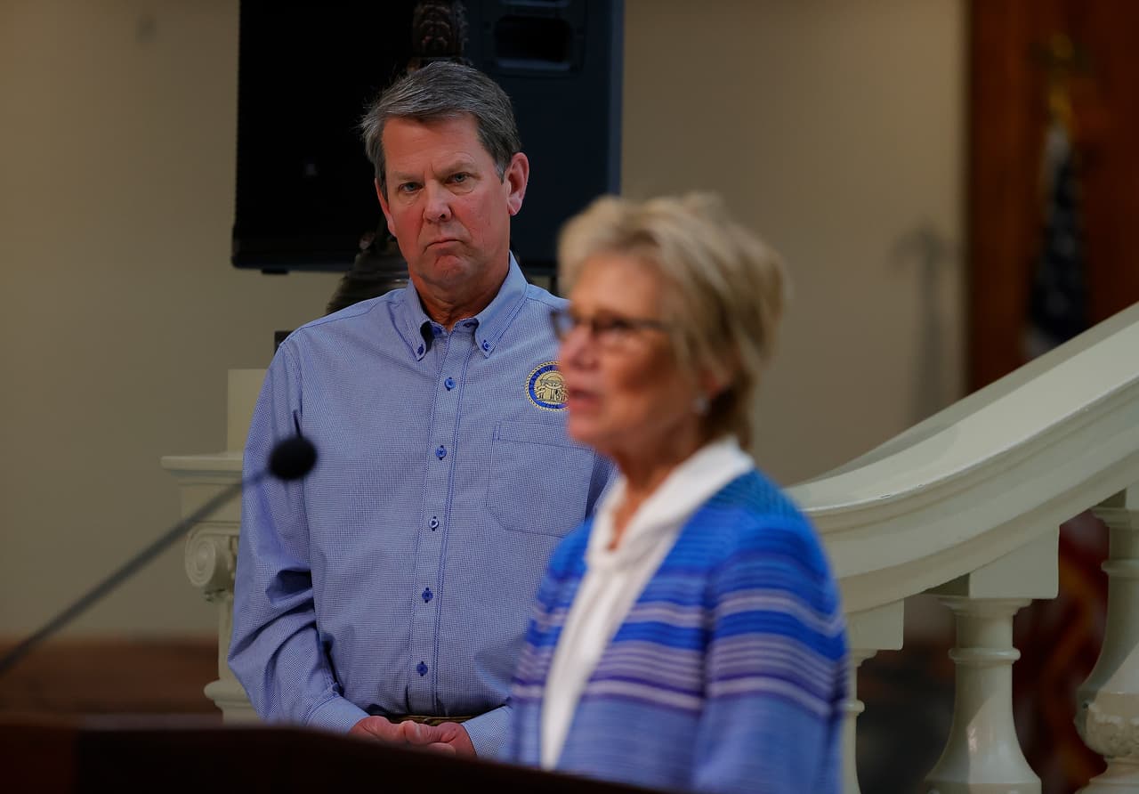 Advierten de una doble epidemia en Georgia: piden a los residentes a vacunarse contra la gripe