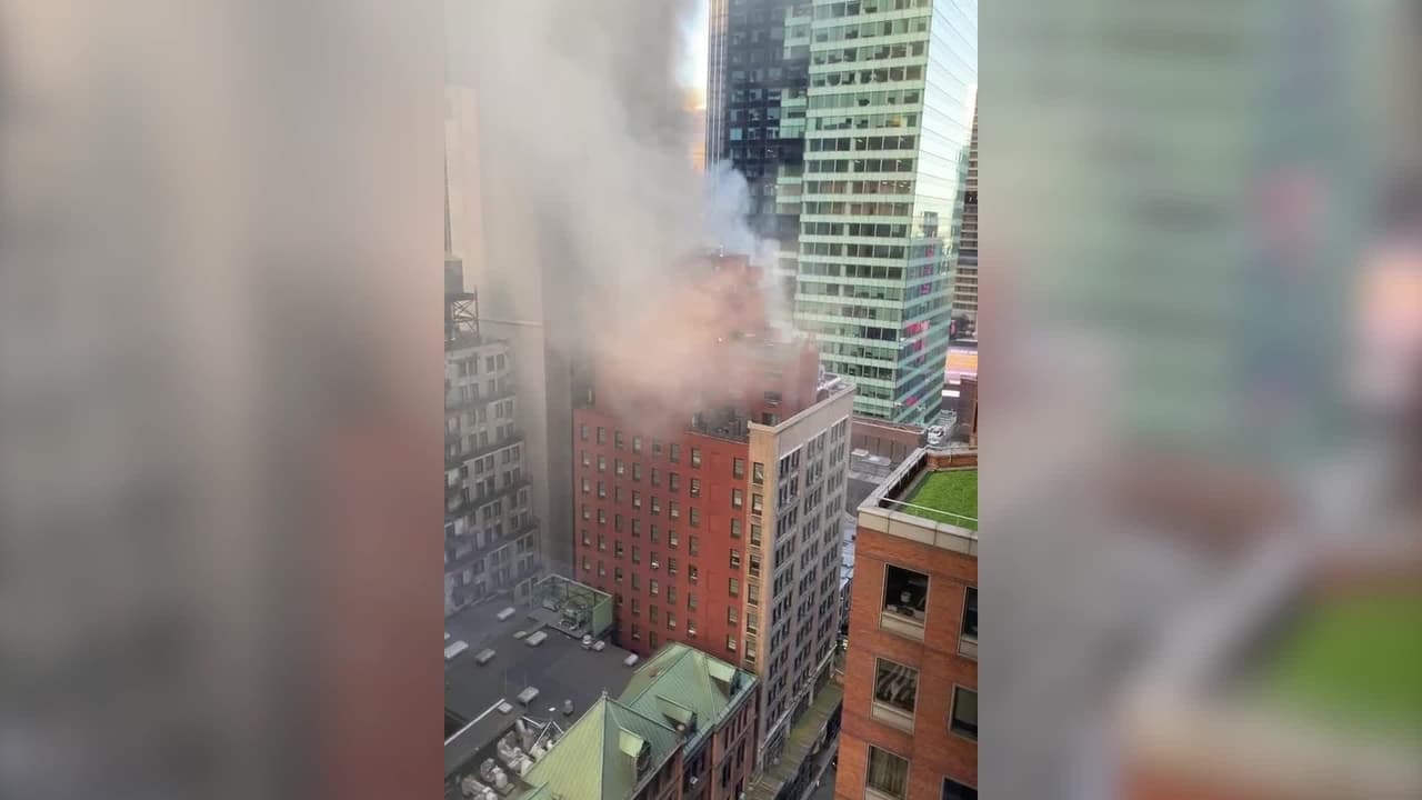 Incendio en un edificio en Times Square deja un saldo de tres heridos
