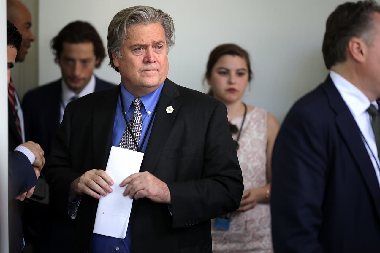 Steve Bannon: "La presidencia de Trump ha terminado"