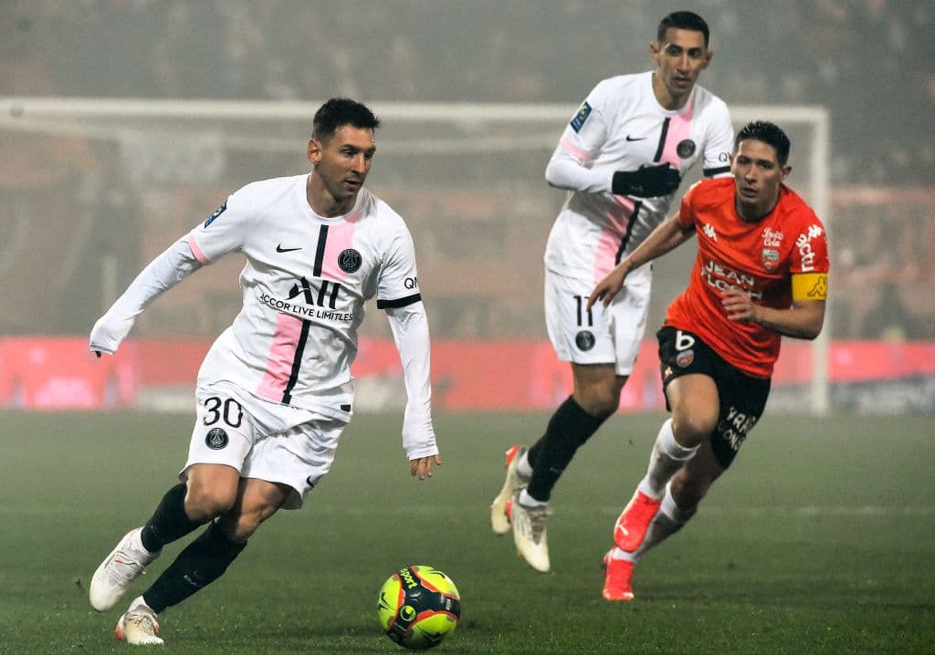 El conjunto parisino logró rescatar un punto en al recta final del partido