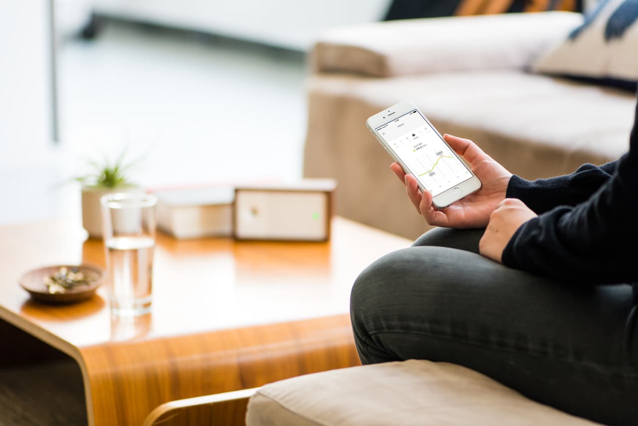 Awair ofrece recomendaciones personalizadas para ayudar a mantener el aire seguro y limpio.