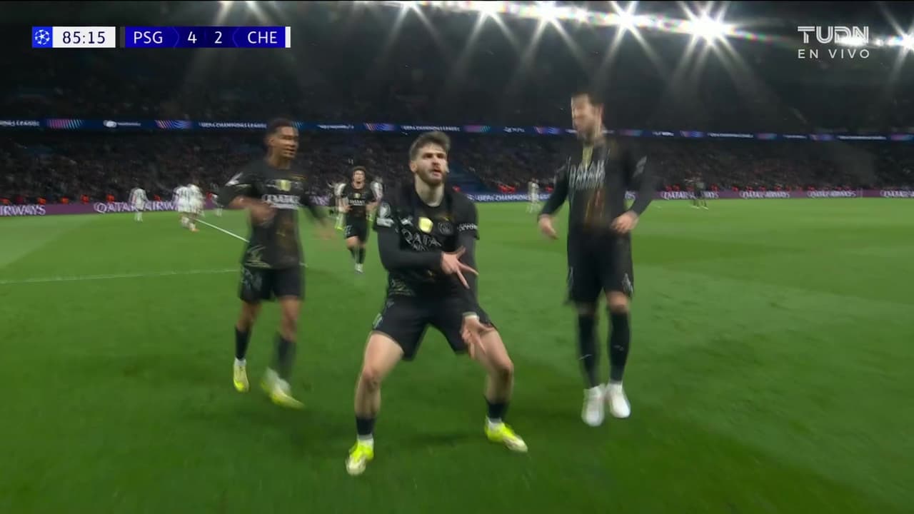 ¡Vaya obra de arte! ¡Golazo de Kvaratskhelia! PSG esta goleando al Chelsea