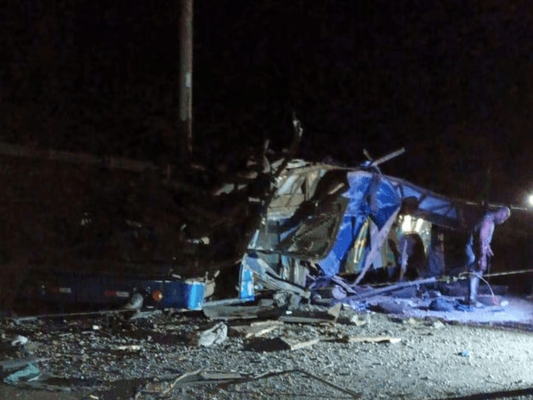 Al menos 33 migrantes que se dirigían a EEUU mueren en accidente de autobús en Panamá