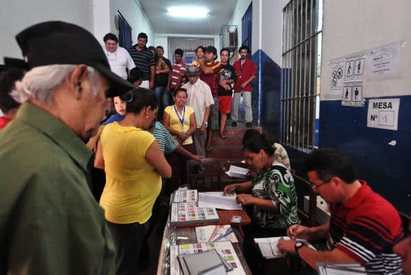 Según las fuentes, la participación rondaba el 68 por ciento del padrón, con lo que la cantidad total de votos estaría cerca de los dos millones 400 mil.