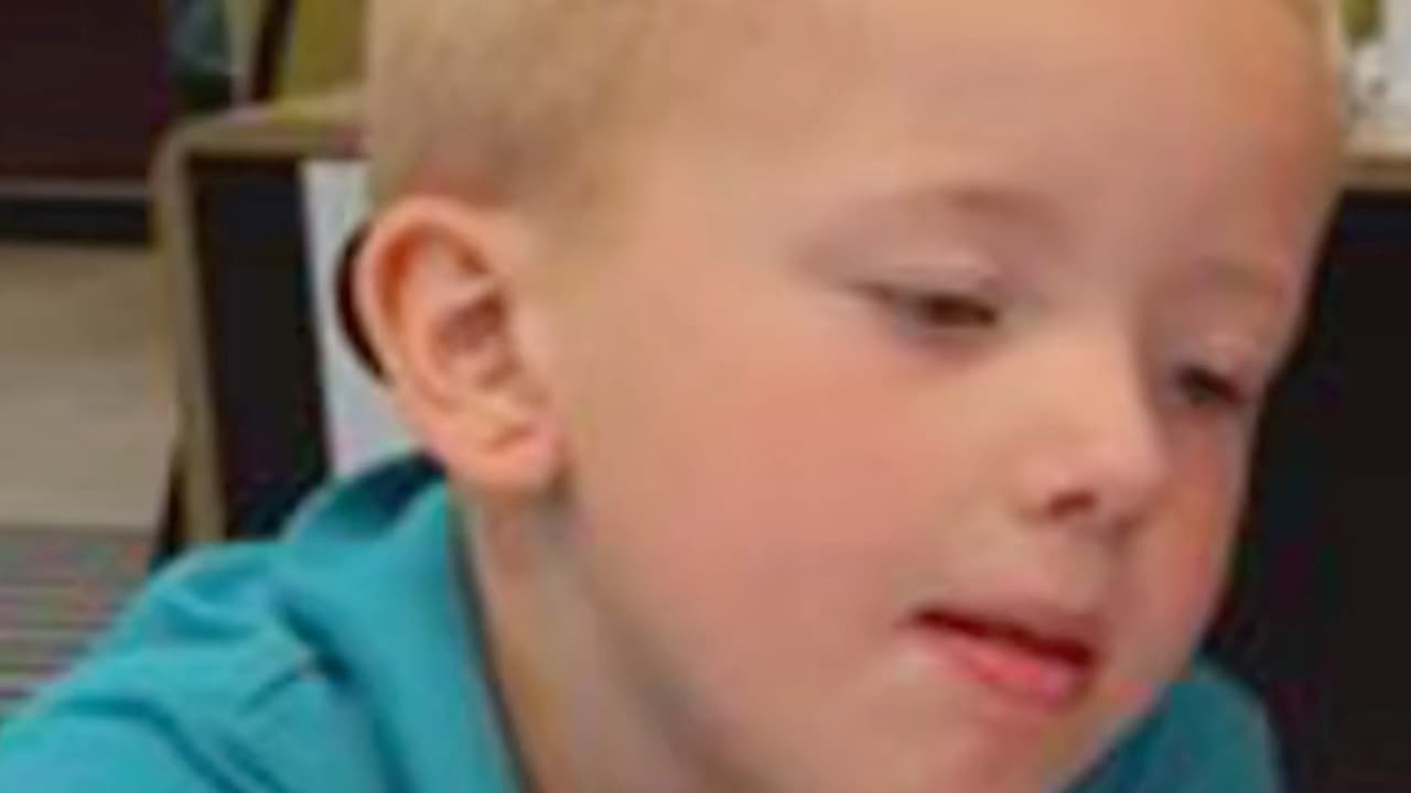 Condenan por asesinato a los padres del niño que lloraba diciendo "nadie me quiere" poco antes de morir