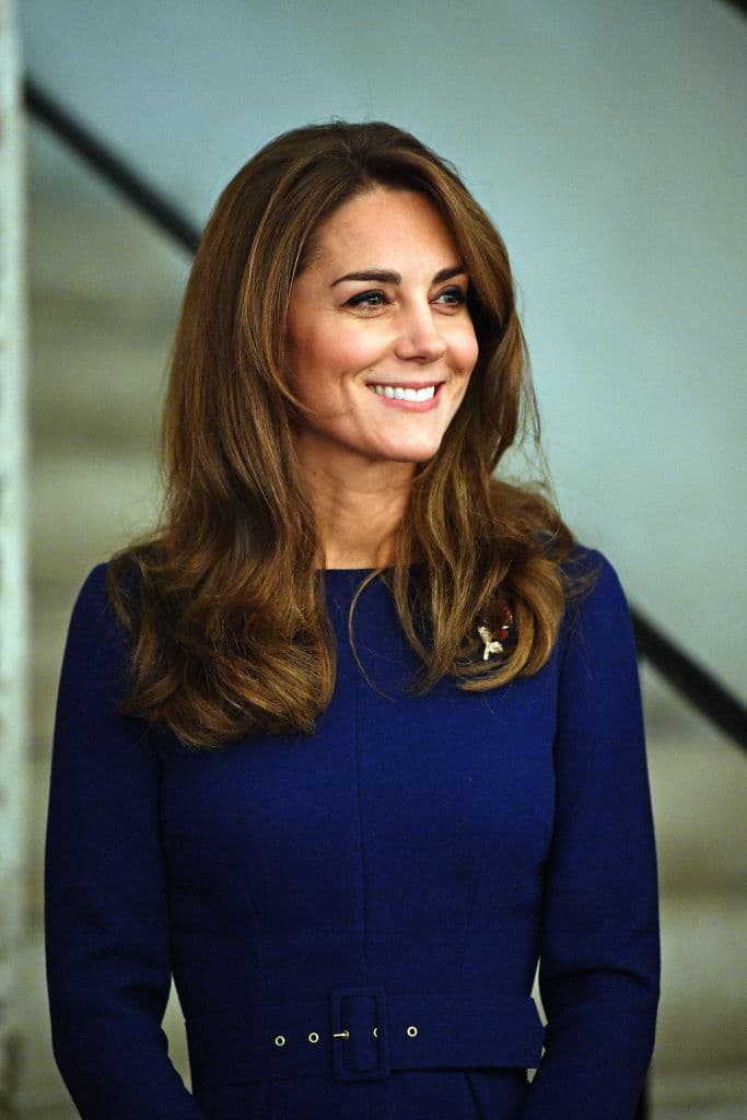 La revista
<a href="https://www.hellomagazine.com/royalty/2019110780307/kate-middleton-secret-engagement-bbc/" target="_blank">Hello!</a> confirmó que la duquesa de Cambridge
<b>se reunió con el equipo de niños y educación de la BBC y con Tony Hall,</b> director general de la cadena.
<br>