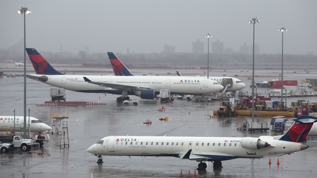 Predicciones indican que la tormenta podría terminar convirtiéndose en otro ciclón bomba con efectos destructivos en las costas, fuertes vientos y nevadas.