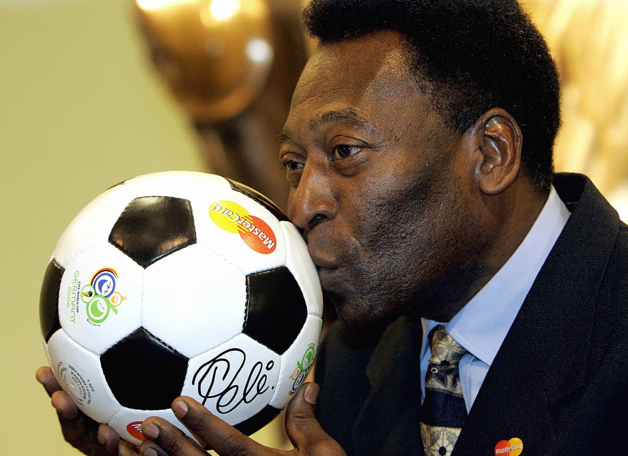 Pelé está deprimido y se niega a salir de casa: a muchos adultos mayores les pasa lo mismo