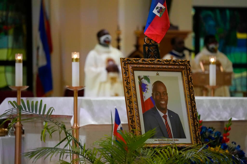 En el vecindario de Little Haiti, en Miami, celebraron un servicio religioso en conmemoración del asesinado presidente Jovenel Moise. La cónsul general de Haití en esa ciudad de Florida asistió a la ceremonia.