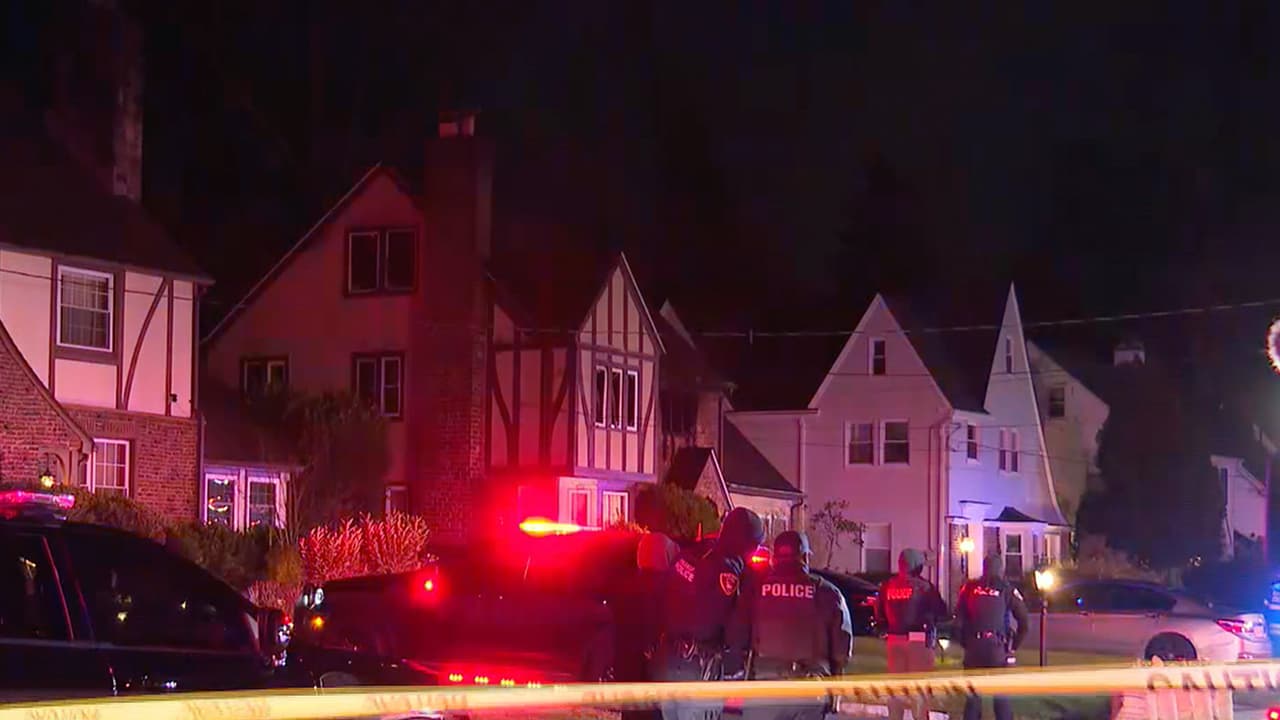 La comunidad de Orange permanece de luto.