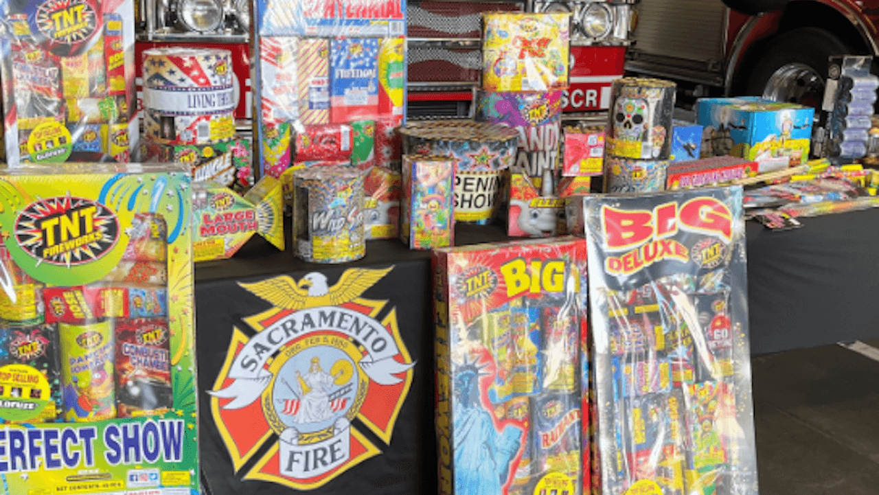  
Inicia la venta de fuegos artificiales “seguros y sensatos” en Sacramento