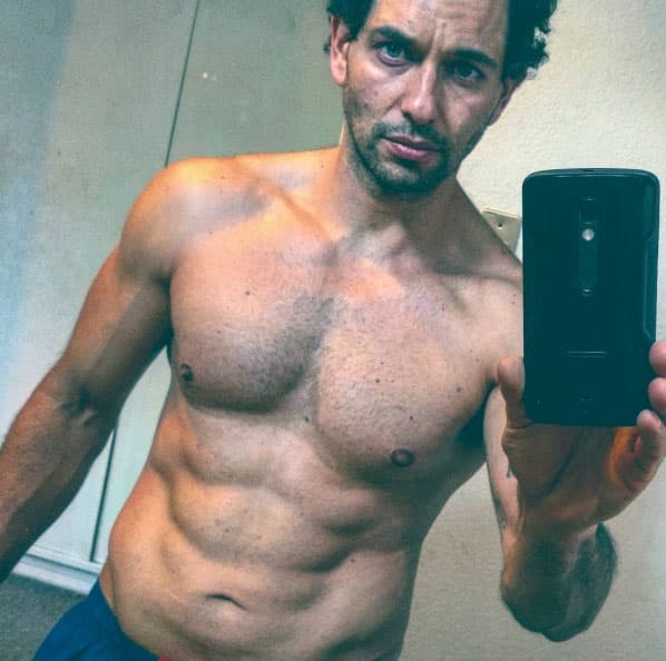 Sus ojos verdes son otro de sus atractivos.