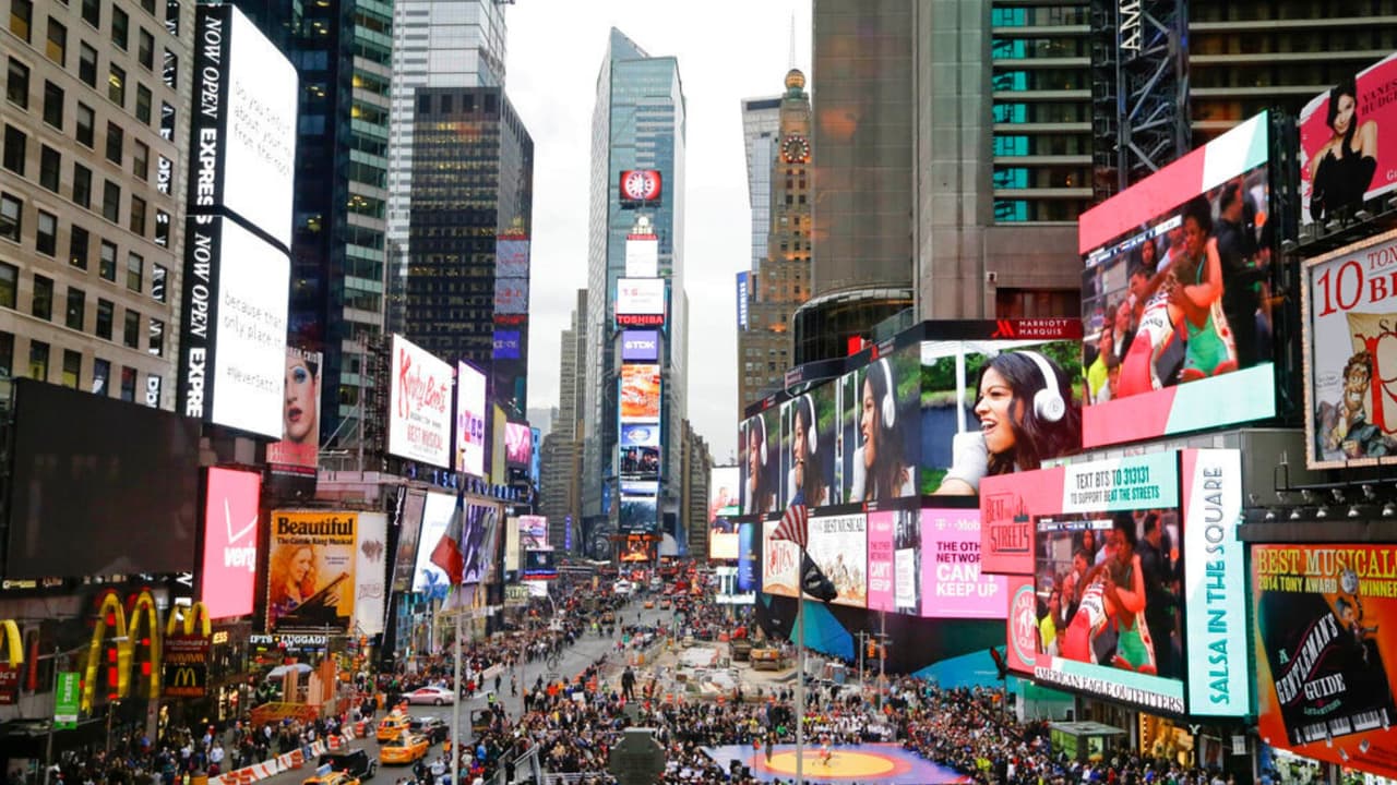 Esto cuesta poner tu fotografía en una de las pantallas de Times Square