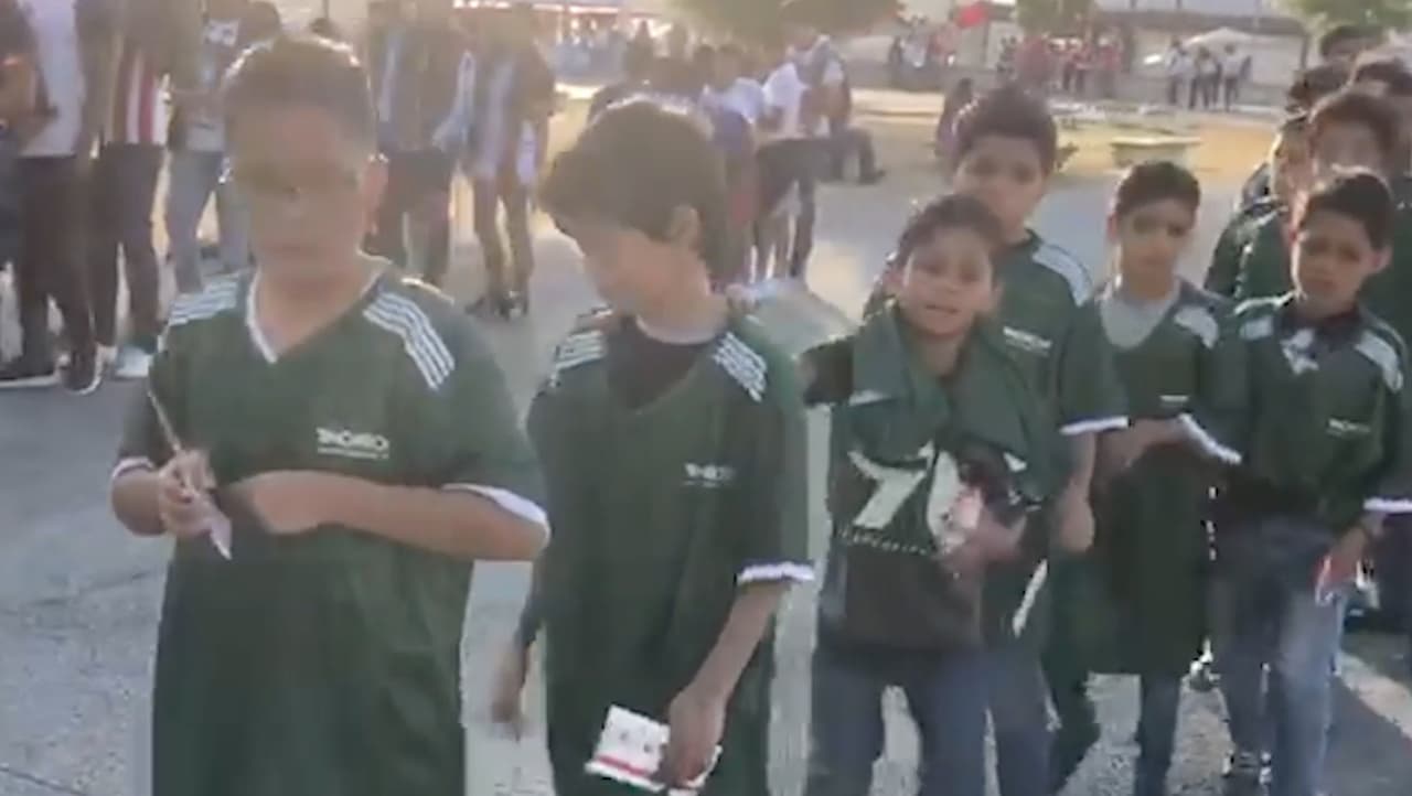 Chivas cumple el sueño de 200 niños con campaña de inclusión
