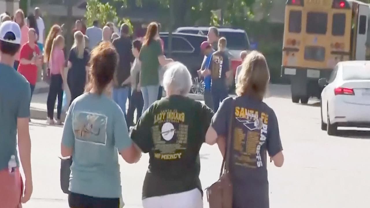 Hay un sospechoso en custodia y otro está siendo interrogado.