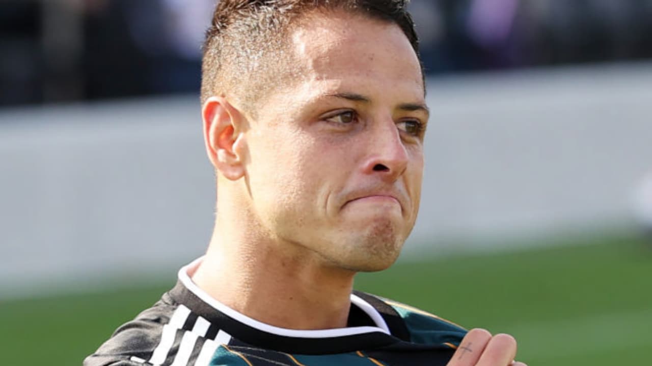 Greg Vanney no arriesgará a Chicharito ante FC Dallas