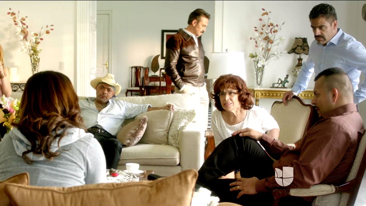 Pero ellos se niegan a creer que ‘Chiquis’ fue capaz de traicionar a su propia madre.