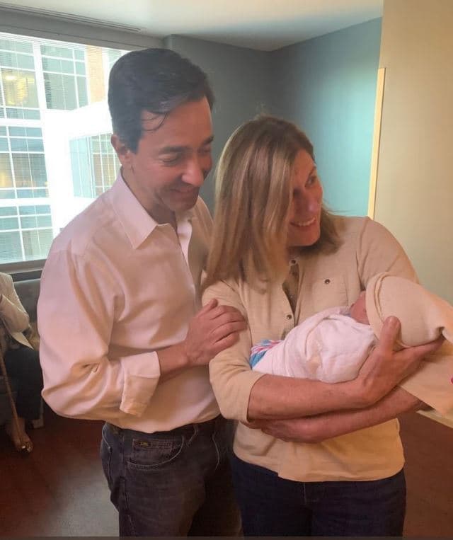 Fortuño se convierte en abuelo de una niña 