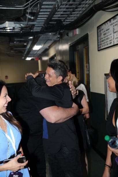 Como siempre, no puedes verlo todo en la televisión. Por eso, we always got your back con nuestro lente bien ubicado en el backstage.