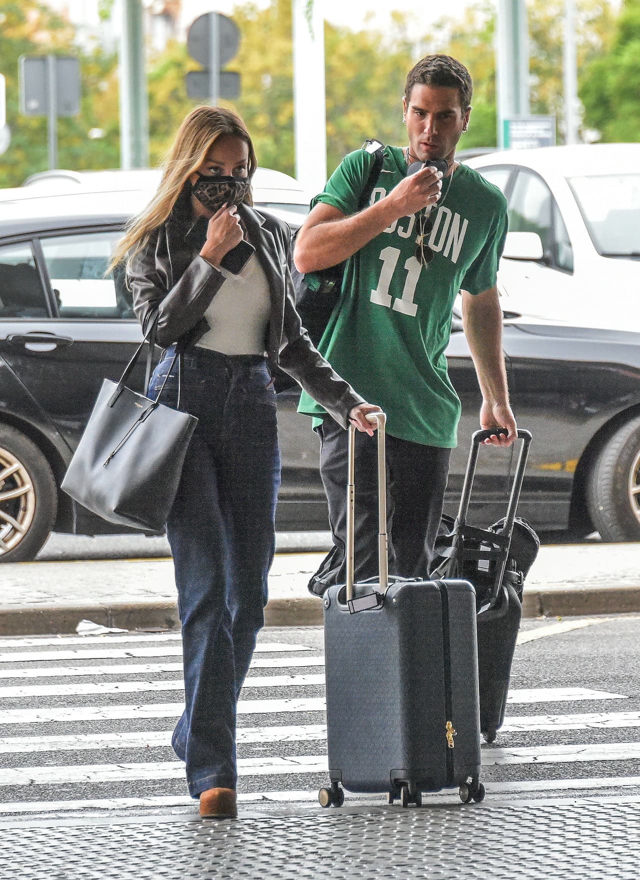 Tanto Alex como Álvaro estaban y continúan en sus veinte, algo contrario al nuevo novio de Ester: el actor uruguayo Nicolás Furtado de 33 años.