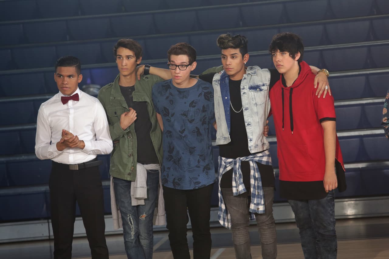 Inside pass de todo lo que pasó en las grabaciones en el Miami Senior High y durante la presentación de las bandas. Be in the know!