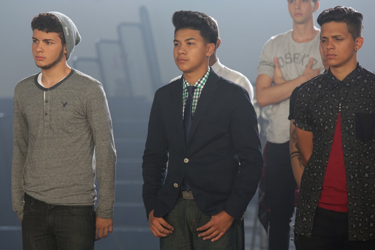 Inside pass de todo lo que pasó en las grabaciones en el Miami Senior High y durante la presentación de las bandas. Be in the know!