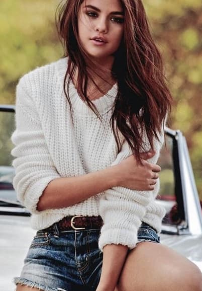 Selena sí que se ve plena.