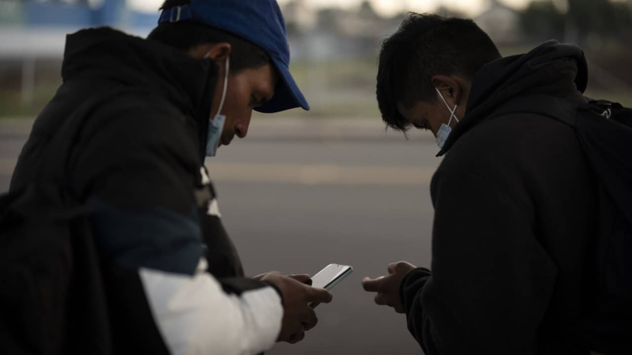 App en Orlando para inmigrantes indocumentados alerta al consulado mexicano