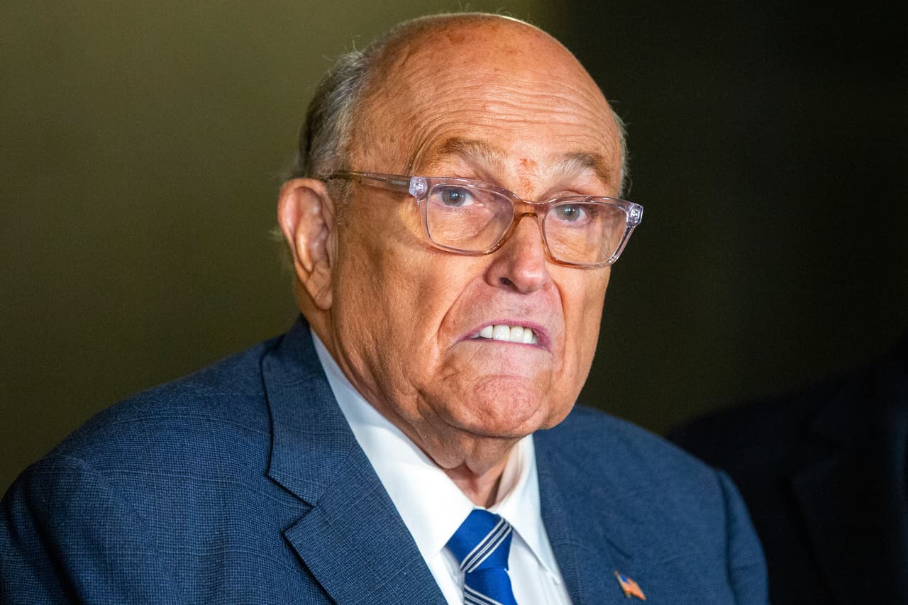 Hospitalizan a Rudy Giuliani; reportan estado crítico del exalcalde de Nueva York