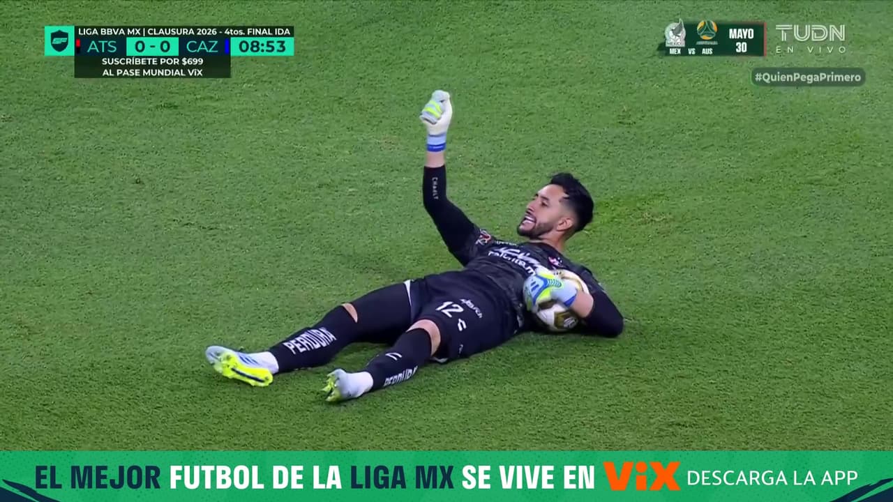¡Imperdible! Willer Ditta y Camilo Vargas se quedan a nada de la bronca por esta acción