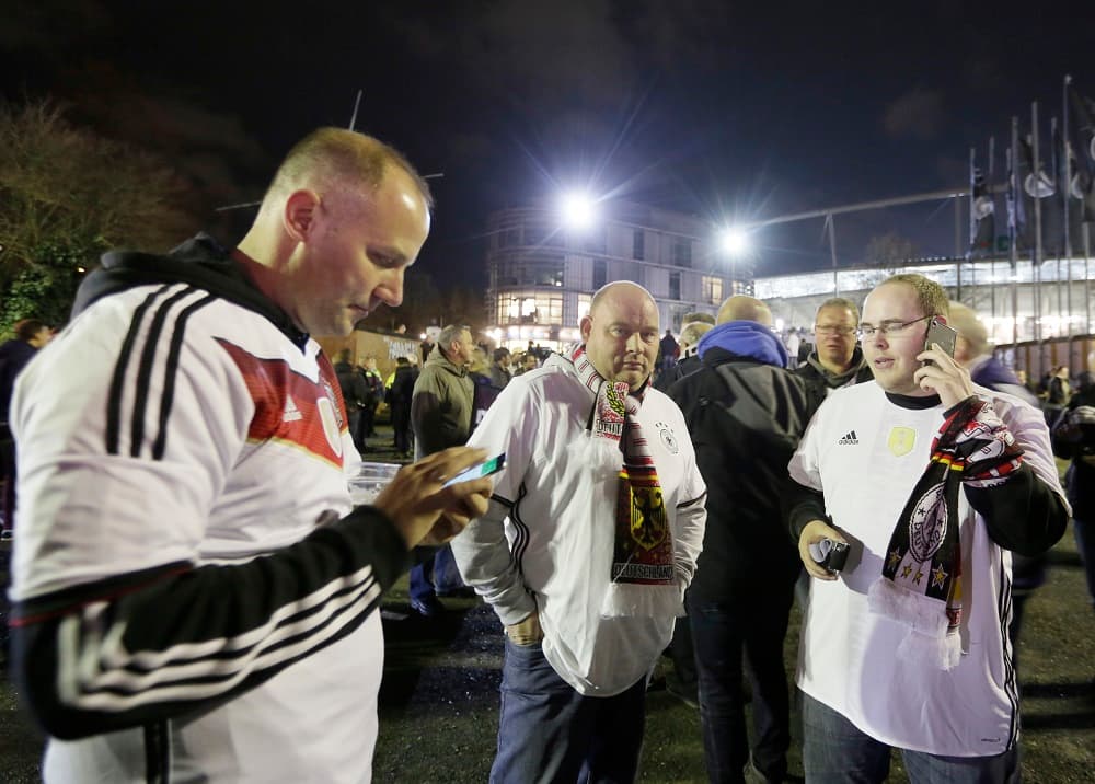 Cancelan partido entre Alemania y Holanda por amenaza de bomba