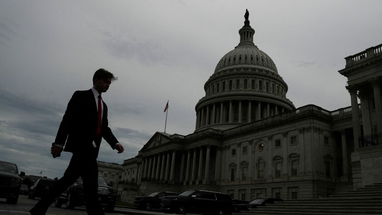 Republicanos apuestan por Trump para conservar el control del Congreso en elecciones de medio término