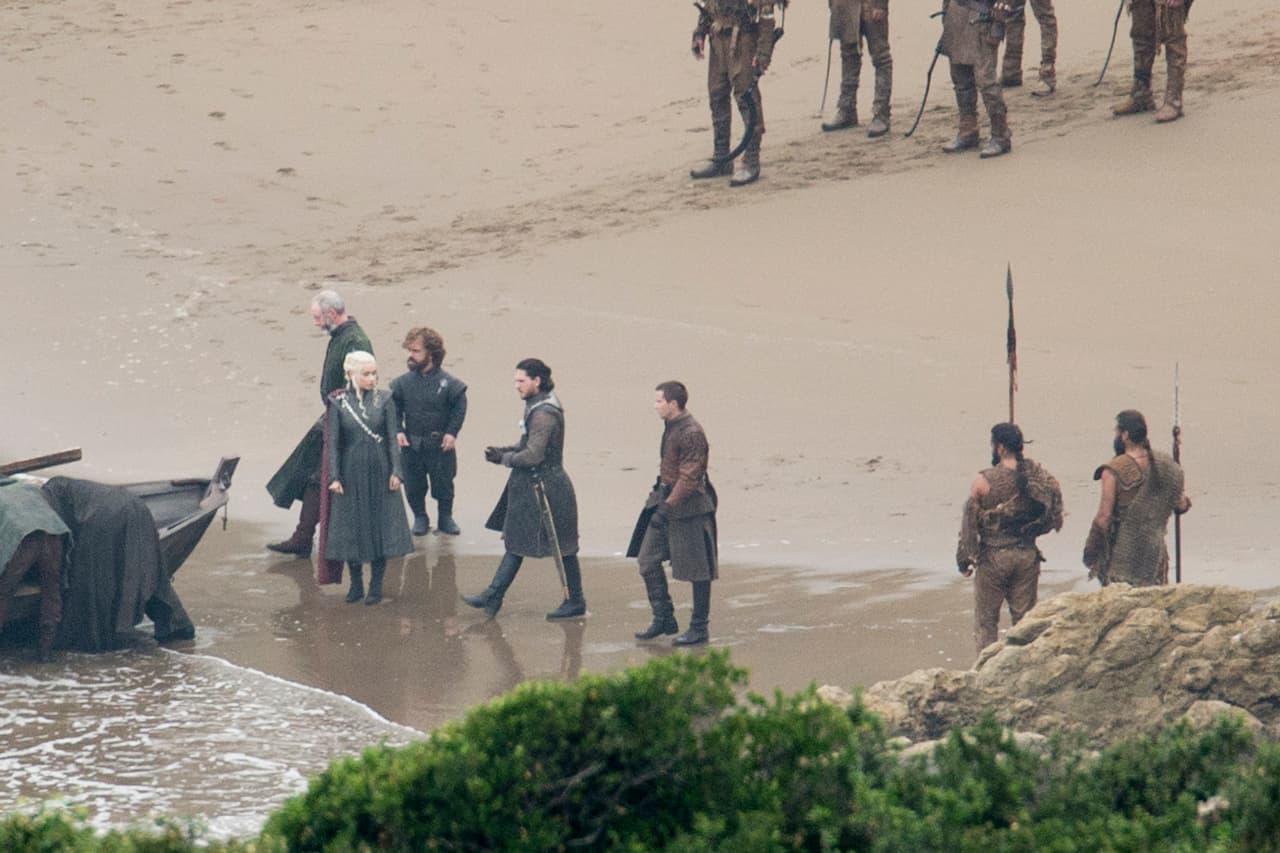 Hasta el momento, parece una reunión pacífica... nada de combates.