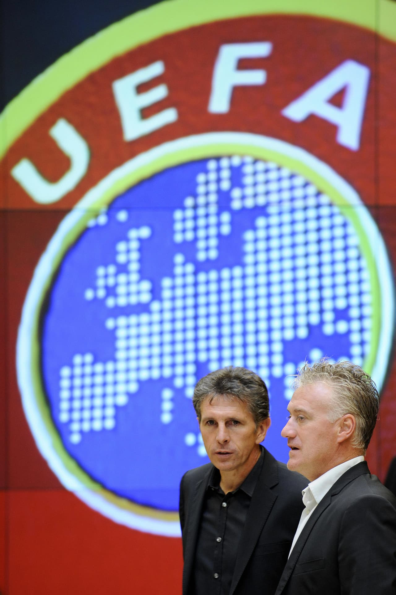 La camada francesa en el 2013: Claude Puel del Lyon y Didier Deschamps del Marsella.
