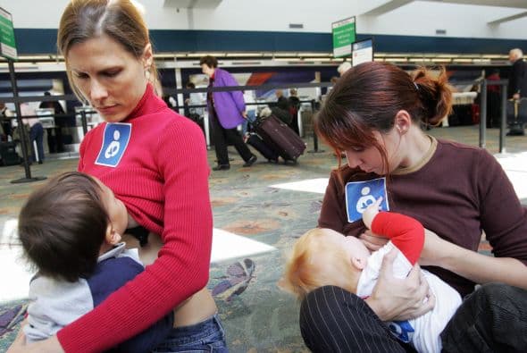 Por lo general estos bebés necesitan recibir directamente la leche si una madre tiene problemas para producirla y o si el niño tiene dificultades para succionarla del seno.