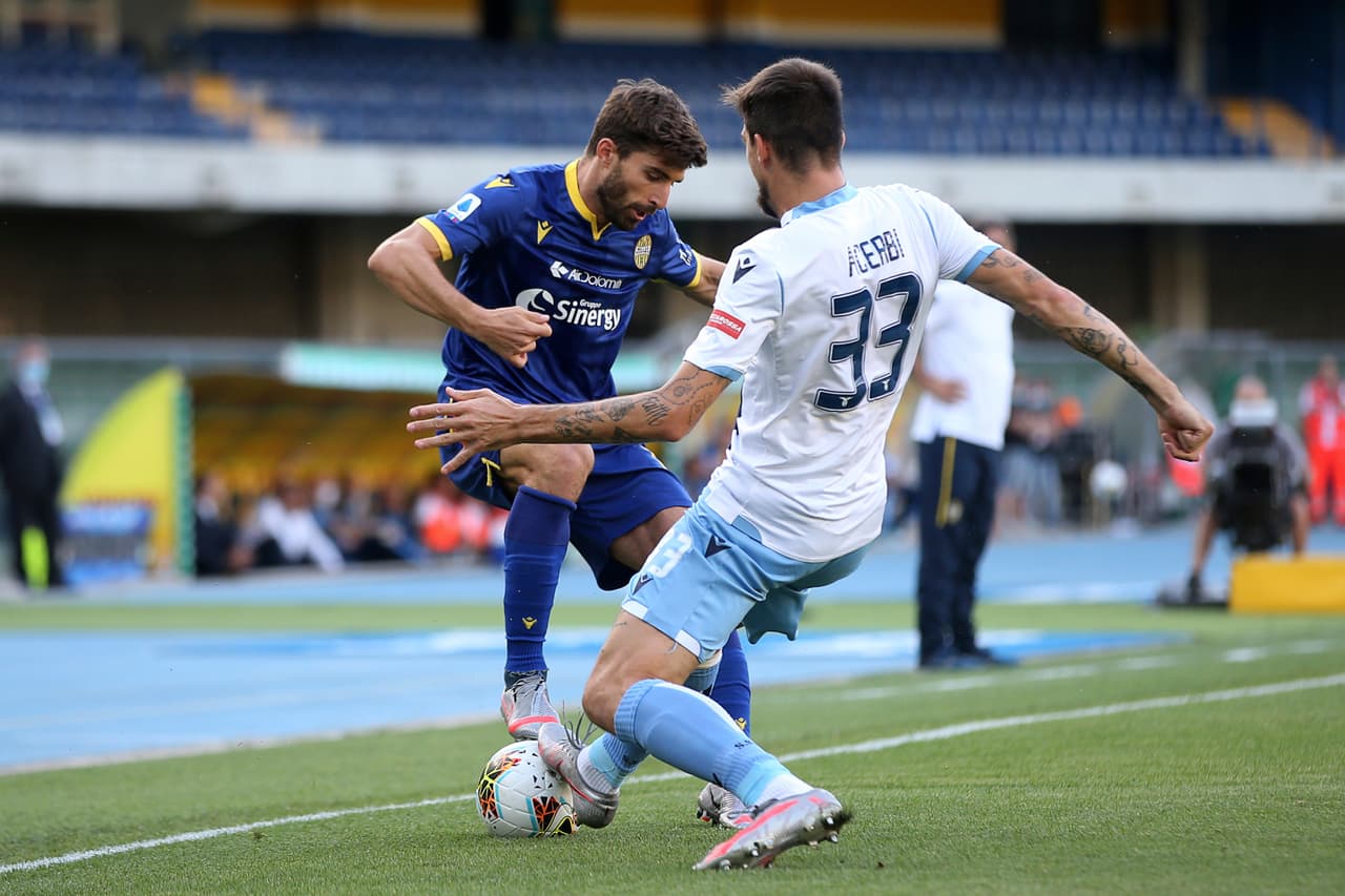 Con resultados de bBologna 3-2 Lecce, Cagliari 0-1 Udinese, Hellas Verona 1-5 Lazio, Roma 2-1 Fiorentina y SPAL 1-1 Torino, se da prácticamente por cerrada la jornada 36 del futbol italiano.