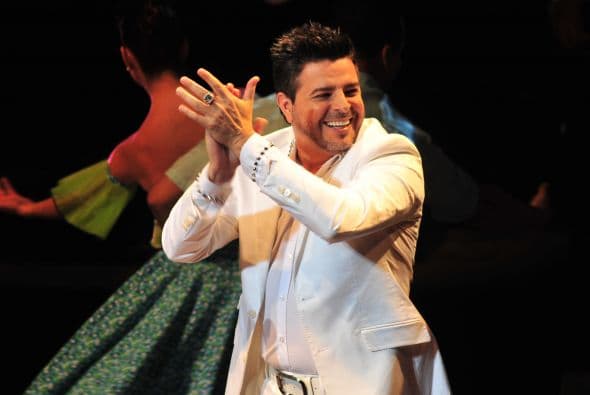 Uno de los grandes ganadores de Latin GRAMMY ha sido Luis Enrique, quien con su propuesta musical ha fascinado a toda Latinoamérica.