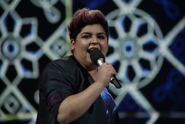 Ahora cantó "No me sé rajar".