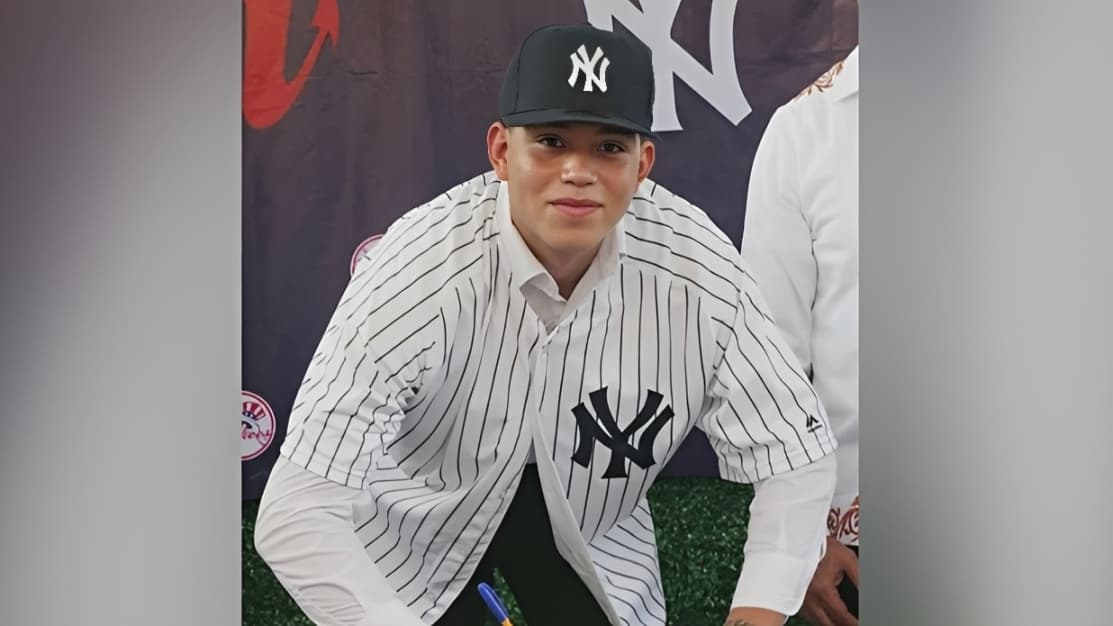Yankees de Nueva York firman a Felipe Hernández, destacado del pitcheo mexicano de 17 años