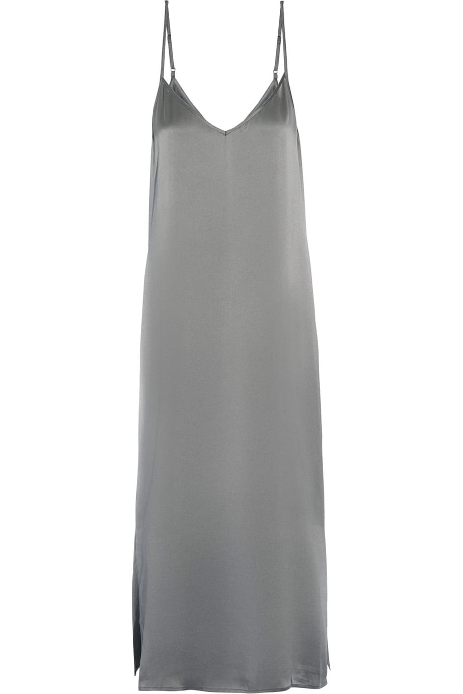 Lo más importante al elegir ese vestido ideal con el que irás a algunas de estas celebraciones es preguntar el 
<i>dress code</i> (código de vestido). Si te dicen que es tipo coctel piensa en algo simple y seductor, como este 
<i>slip dress</i> color humo. (Equipment)
<br>