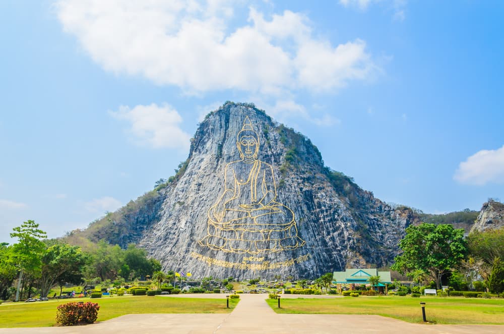 En 934 Nichizo partió a una segunda incursión fuera de este mundo. Esta vez una tierra desolada de montañas de hierro, donde vio al emperador Uda condenado por años al tormento.