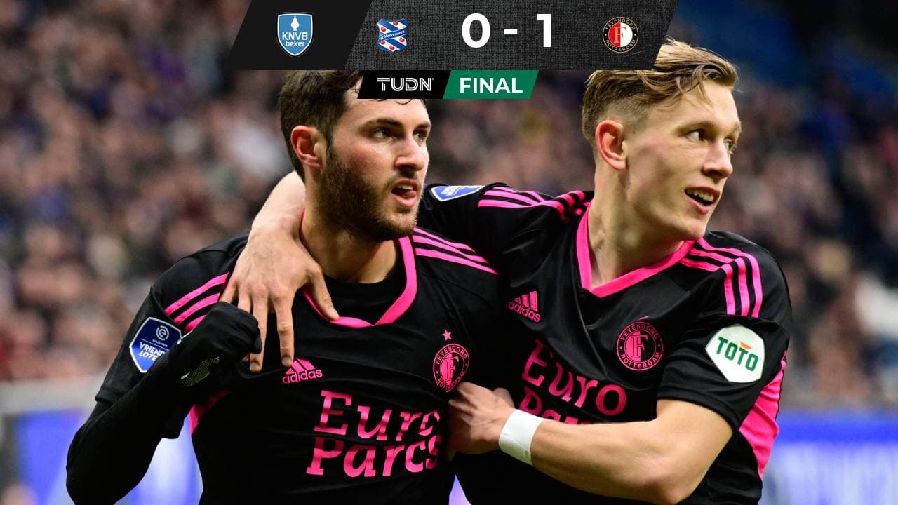 Santiago Giménez mete al Feyenoord a Semifinales en la Copa de Holanda