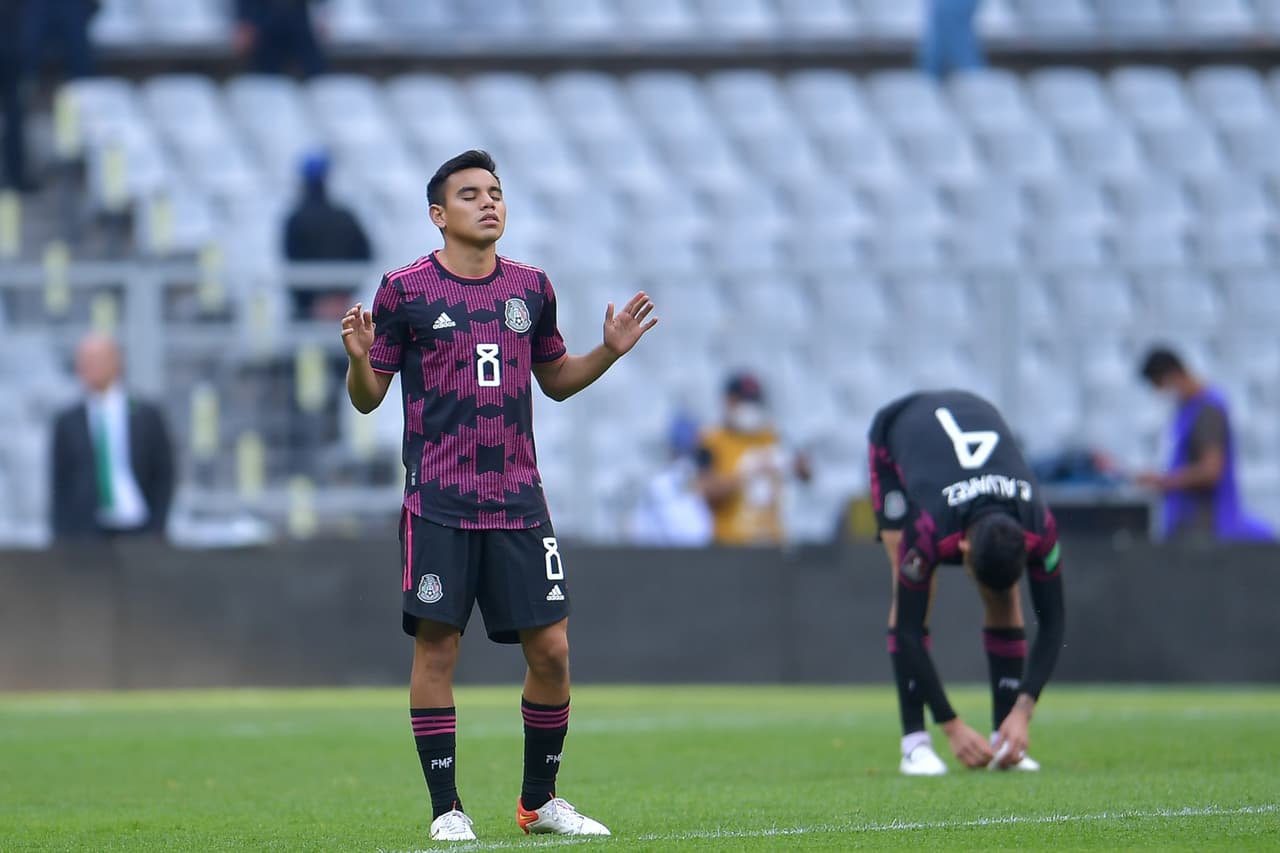 Pese a contar con el regreso a la titularidad de jugadores importantes como Lozano, 'Tecatito' y Edson, México igualó sin goles ante Costa Rica en el Azteca.