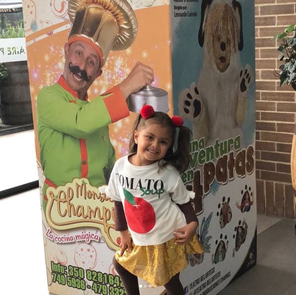 La puesta en escena se llama 'Una aventura en 4 patas', en donde interpreta a un perrito abandonado.