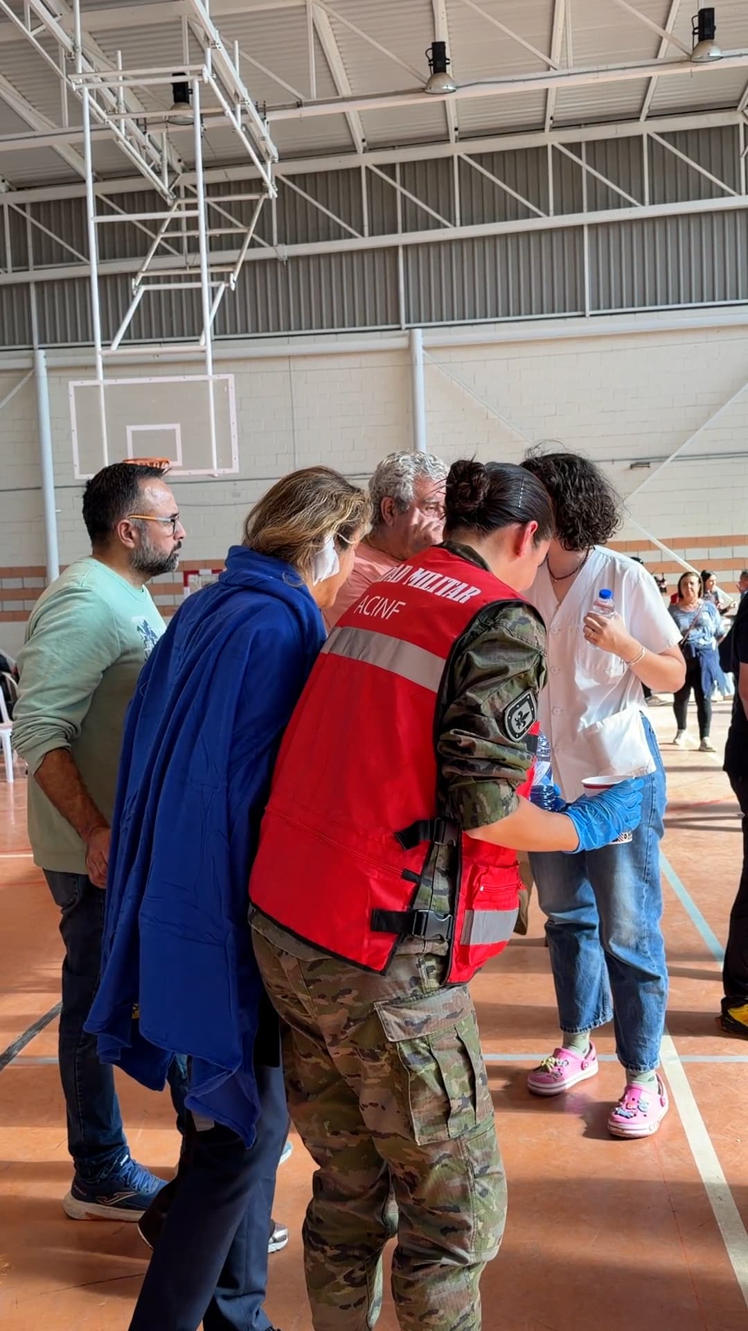 Un choque de trenes en España deja al menos 64 muertos