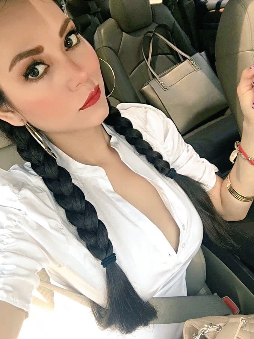 En 2014 se filtró un video suyo junto a la conductora de televisión
<b>Vivian Cepeda</b>, teniendo relaciones íntimas.