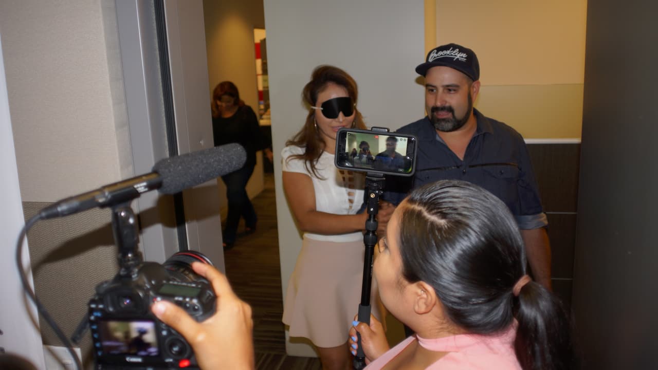 La Bronca cumplió años y se armó una fiesta en la cabina del Free-guey show.