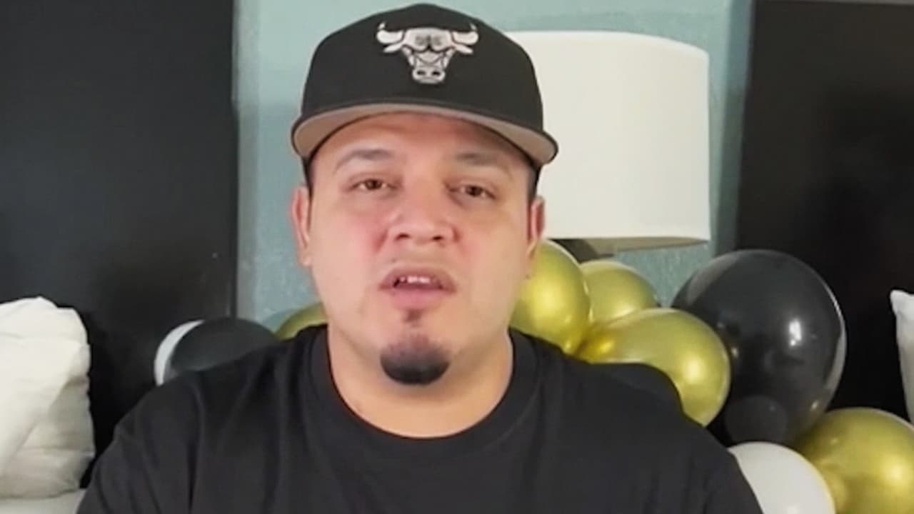 Familiares reciben a Kilmar Ábrego García tras ser liberado de cárcel federal en Tennessee