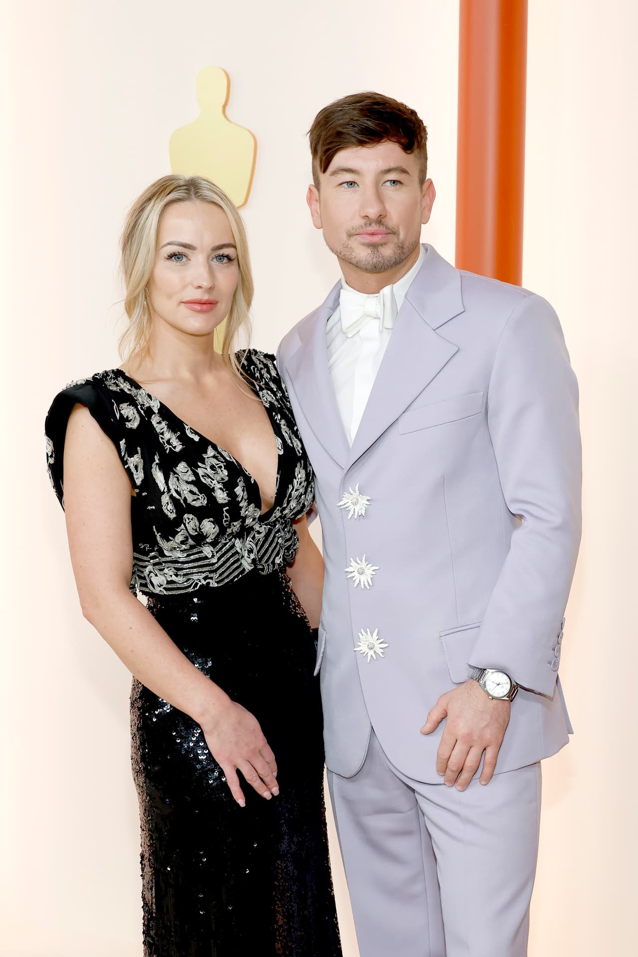 Alyson Sandro y Barry Keoghan en los Premios Oscar 202